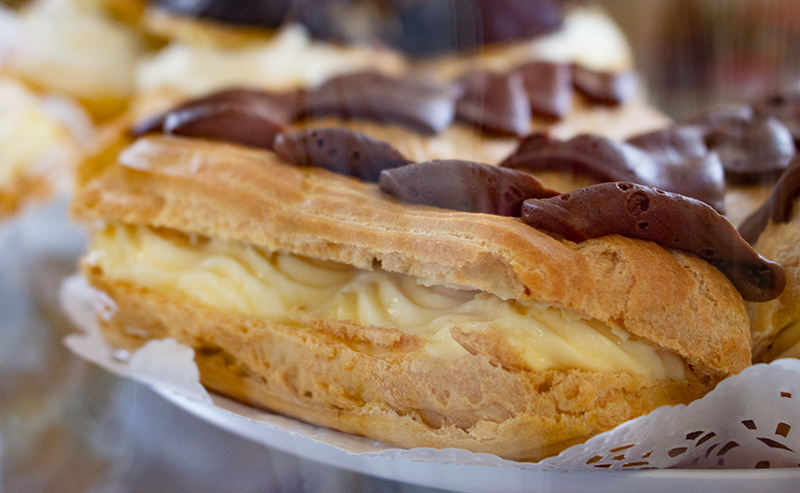 solvang bakery chocolate eclair